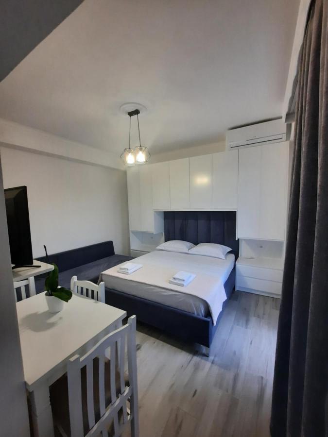 Nora'S Guesthouse Sarandë Eksteriør billede