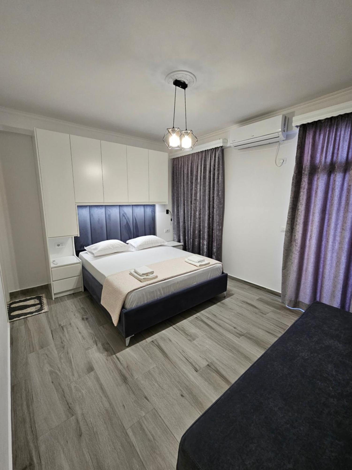 Nora'S Guesthouse Sarandë Eksteriør billede