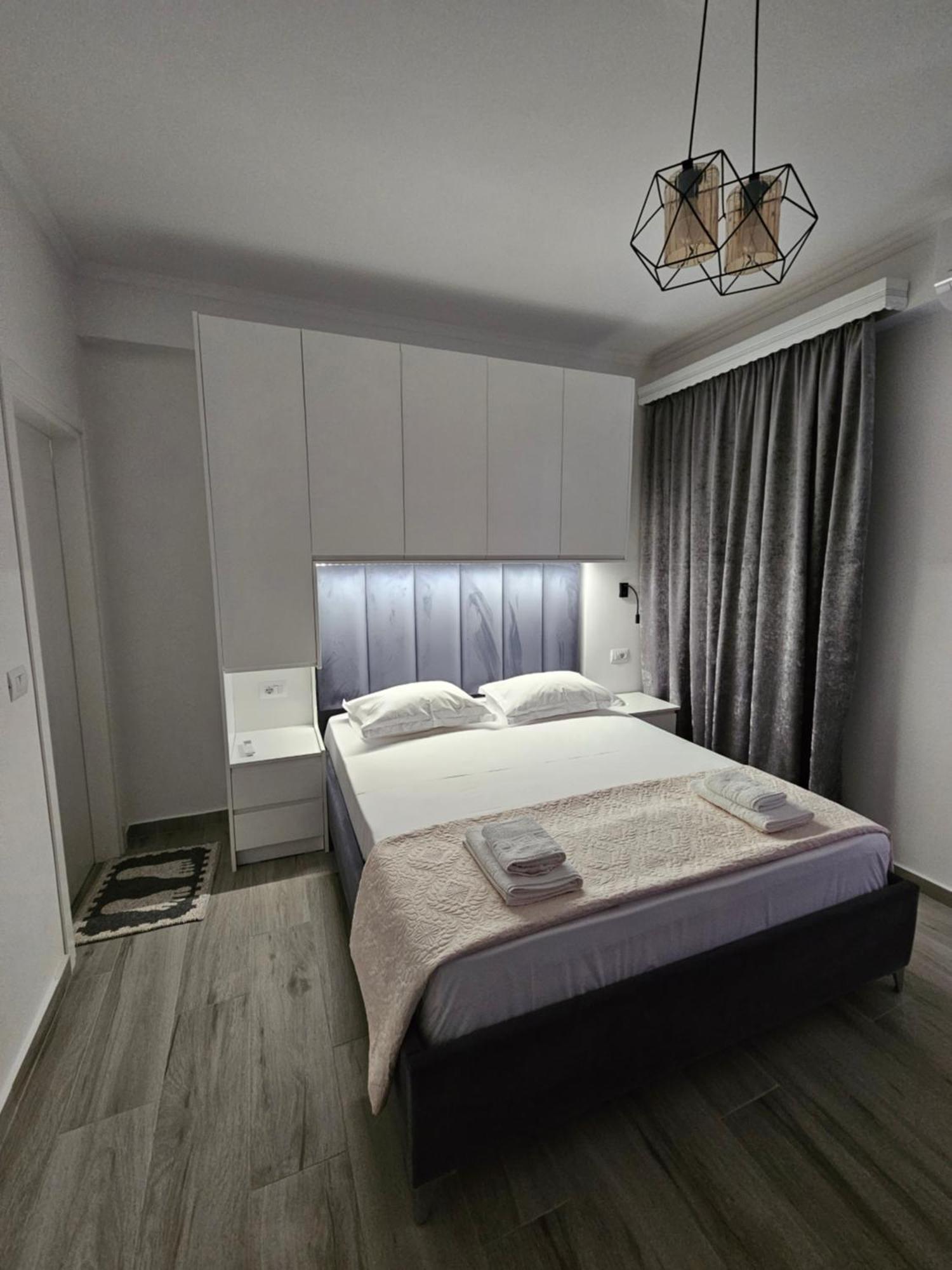 Nora'S Guesthouse Sarandë Eksteriør billede